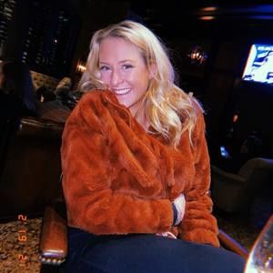 Meet your Posher, Paige